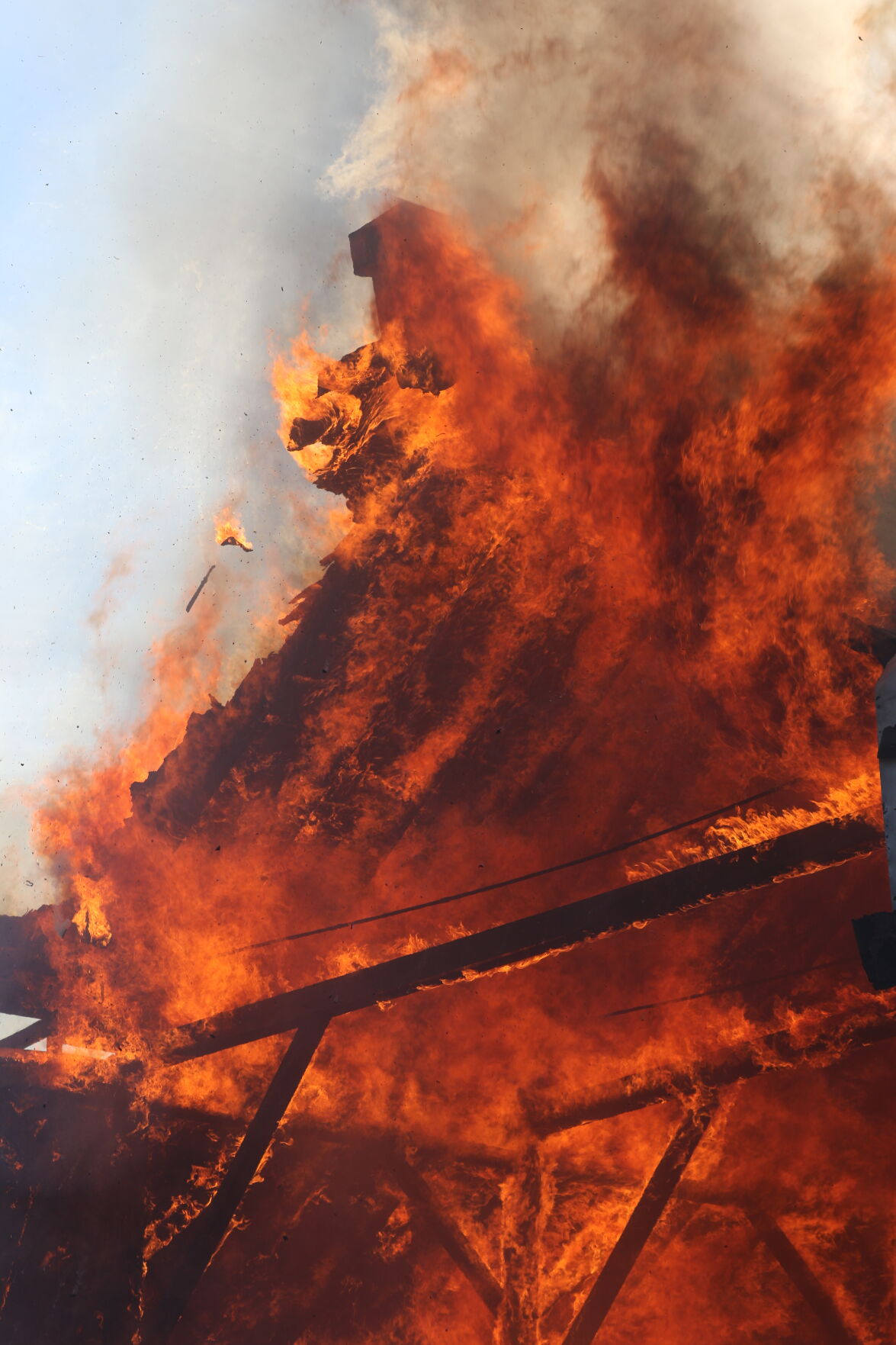 Fire_8557.JPG